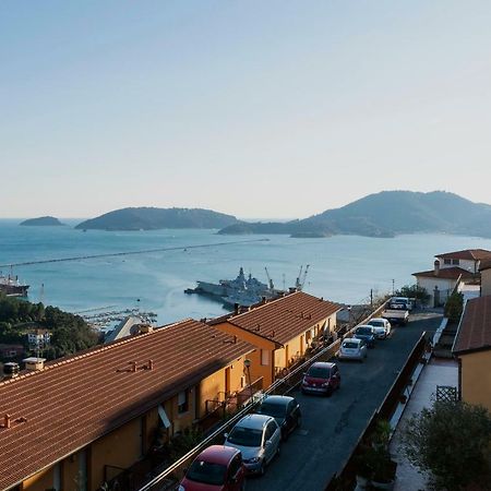Апартаменты La Terrazza Sul Golfo Специя Экстерьер фото